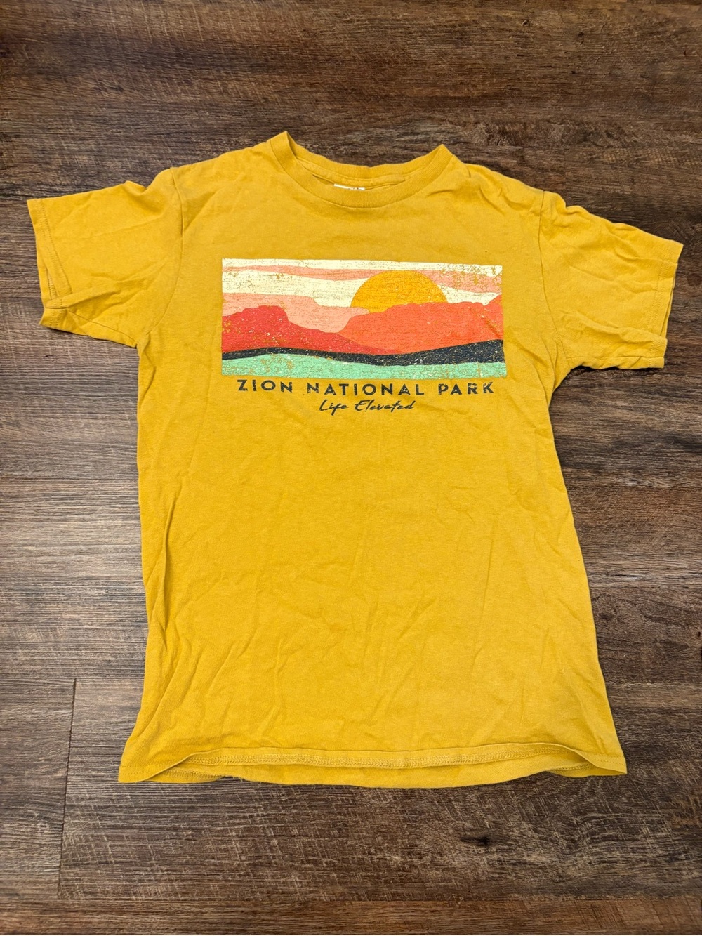 Zion National Park Yellow Graphic Tee - Casual Shirt